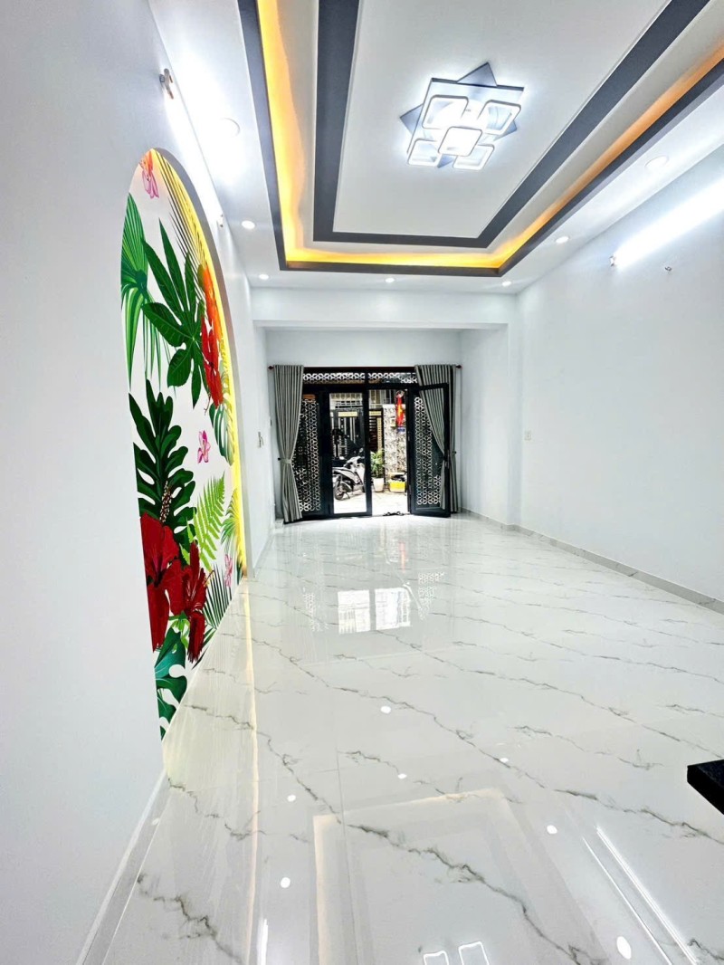 Bán nhà 4 tầng đường Trường Lưu, Quận 9, diện tích 52m2, nhỉnh 5 tỷ