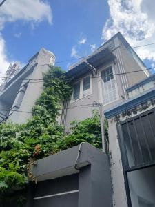 Bán nhà 4 tầng, hẻm xe hơi, đường Đỗ Xuân Hợp, phường Phước Long B, Quận 9, 34,56m2, nhỉnh 3 tỷ