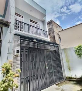 Bán nhà 2 tầng, hẻm xe hơi, đường Tây Hòa, phường Phước Long A, Quận 9, diện tích 76m2, nhỉnh 5 tỷ