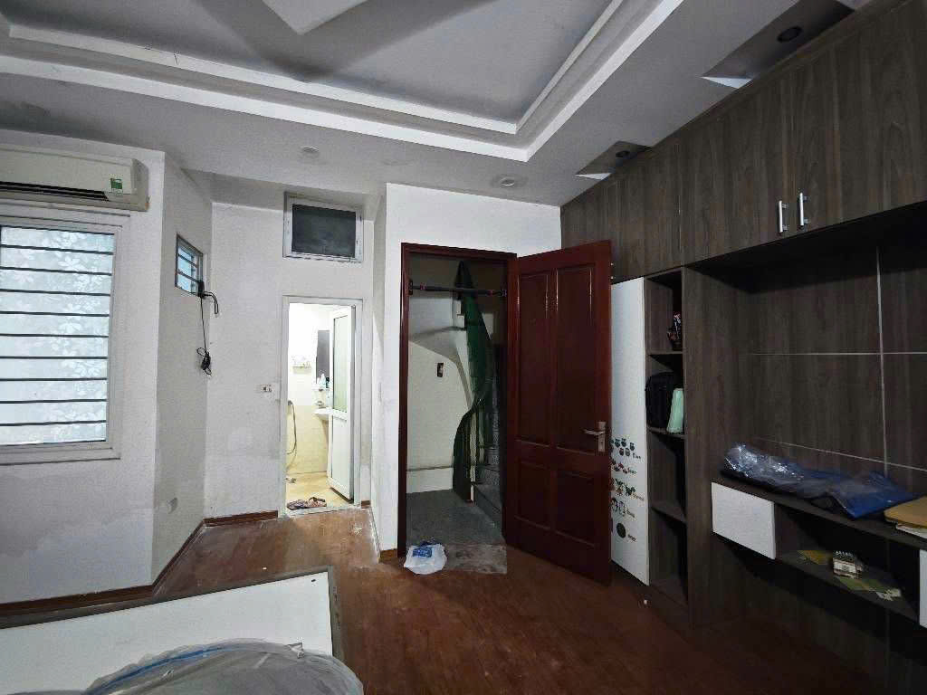 Bán nhà 4 tầng, DT 39m, Miếu Đầm, Nam Từ Liêm, 6,5 Tỷ.