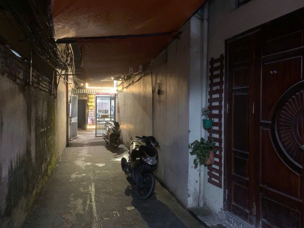 Bán đất tặng nhà cấp 4 DT 35m, Phú Mỹ, Mỹ Đình, Nam Từ Liêm, ô tô đỗ cách nhà 5m.