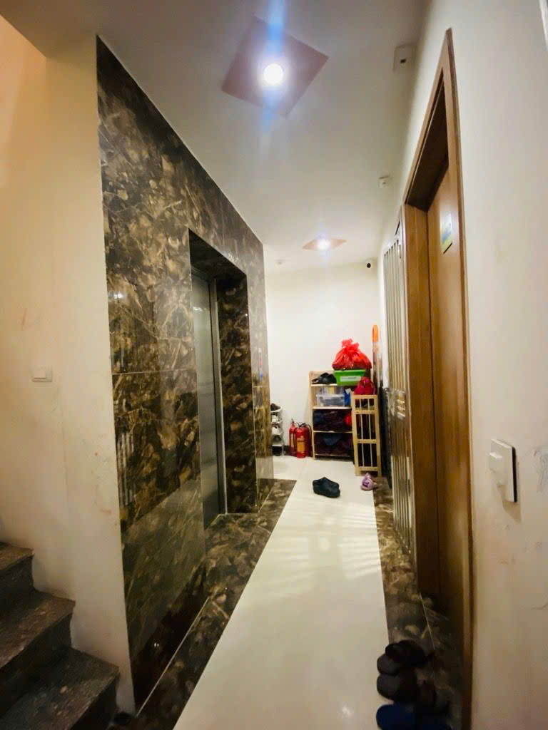 Bán Căn hộ CCMN DT 50m, 2PN, Đình Thôn, Mỹ Đình, ô tô đỗ cựa, 2,5 Tỷ.