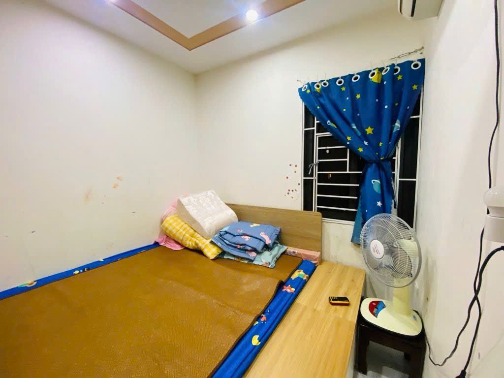 Bán Căn hộ CCMN DT 50m, 2PN, Đình Thôn, Mỹ Đình, ô tô đỗ cựa, 2,5 Tỷ.