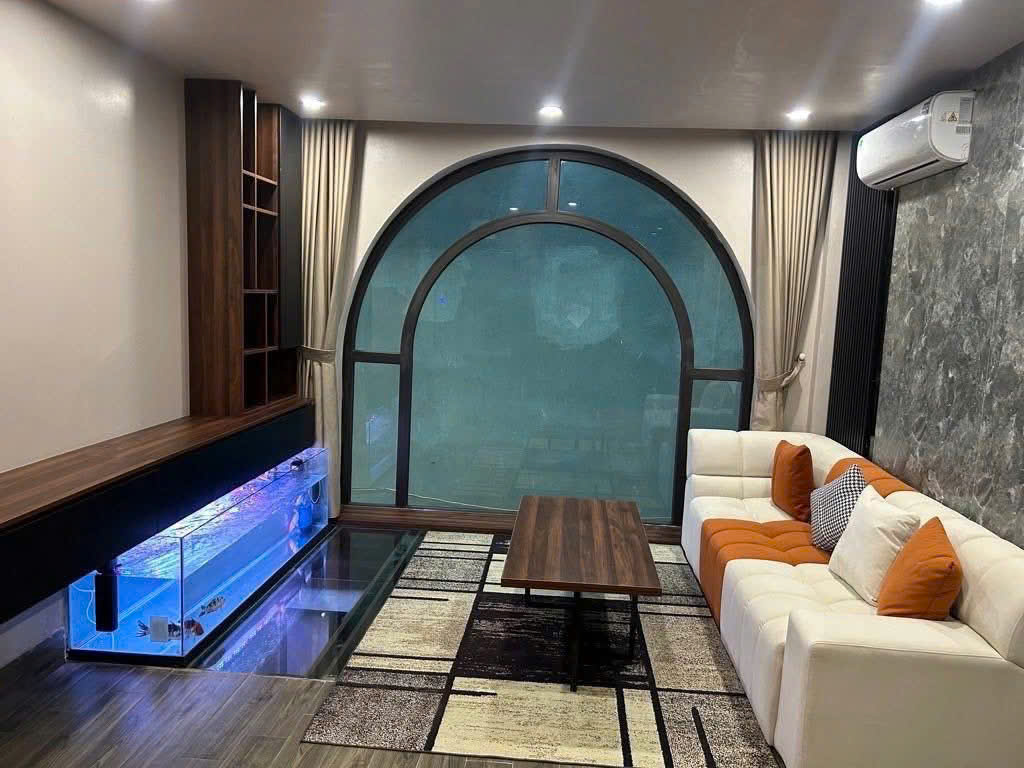 Miếu Đầm- Nam Từ Liêm, DT 36m, 8 tầng, xây mới, full nội thất, thang máy, kinh doanh, ô tô đỗ cửa.