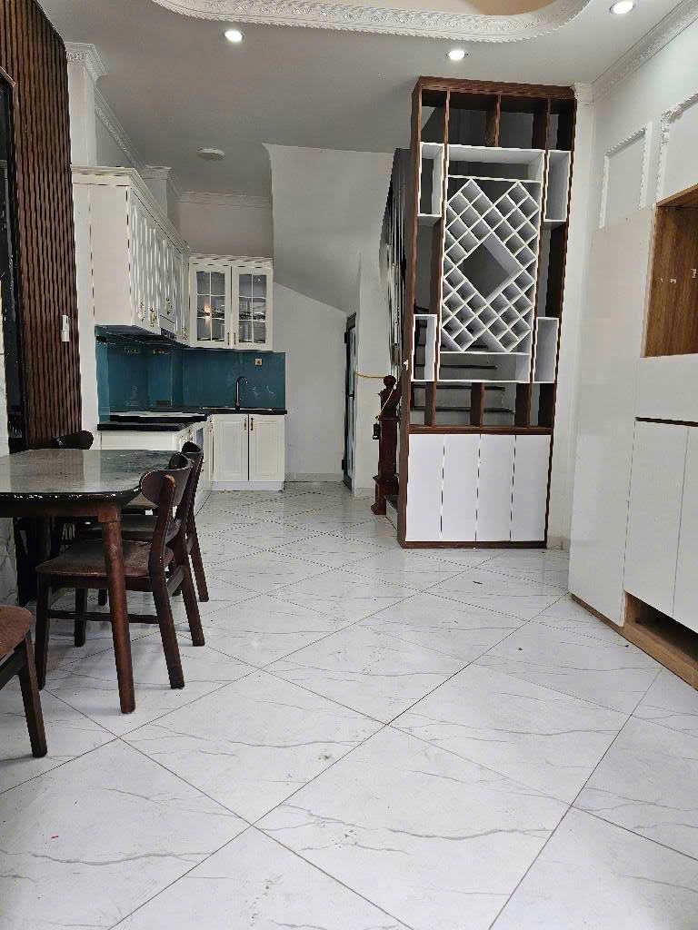 BÁN NHÀ - NHÂN MỸ - MỸ ĐÌNH - LÔ GÓC - 30M X 5 TẦNG - NHỈNH 7TỶ.