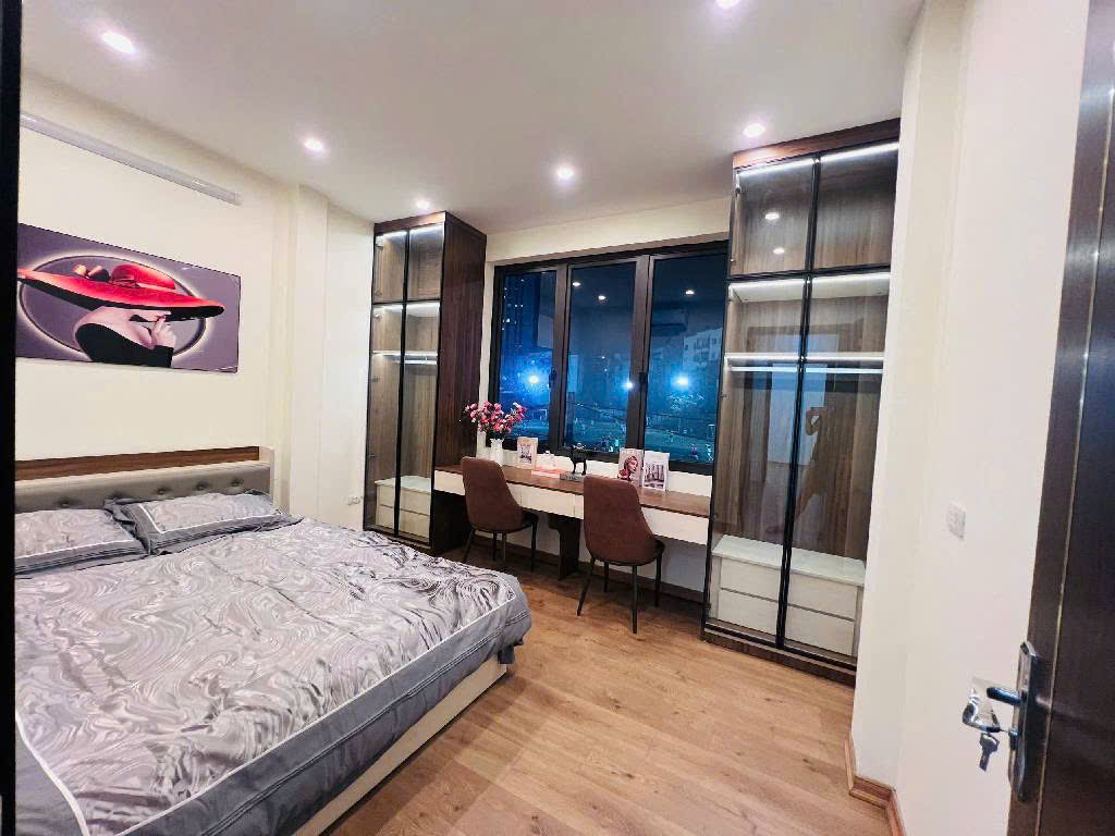 BÁN NHÀ - ĐÌNH THÔN - MỸ ĐÌNH - PHÂN LÔ 42M X 4 TẦNG - KD - Ô TÔ VÀO NHÀ.