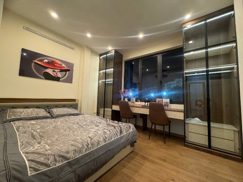 BÁN NHÀ - ĐÌNH THÔN - MỸ ĐÌNH - PHÂN LÔ 42M X 4 TẦNG - KD - Ô TÔ VÀO NHÀ.