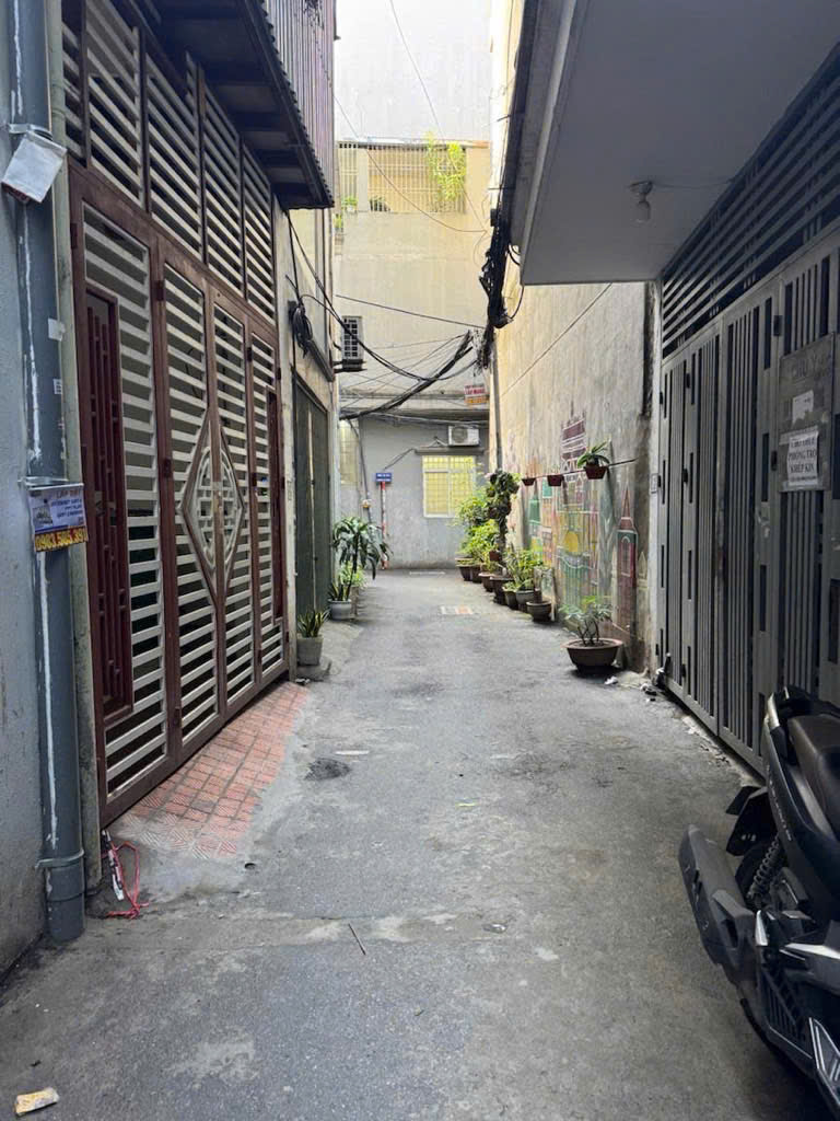 BÁN NHÀ - NHÂN MỸ - MỸ ĐÌNH - NAM TỪ LIÊM - 32M X 5 TẦNG - GẦN Ô TÔ.