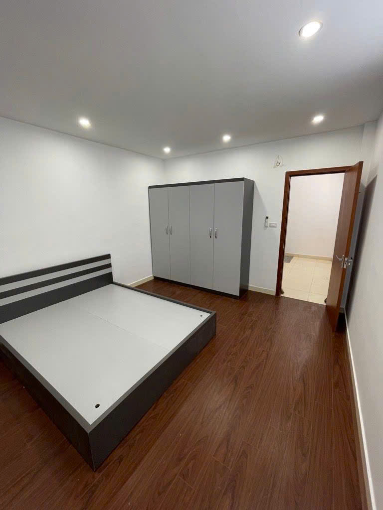 Bán nhà 30m x 5 tầng, Nhân Mỹ, Mỹ Đình, Nam Từ Liêm, full nội thất.