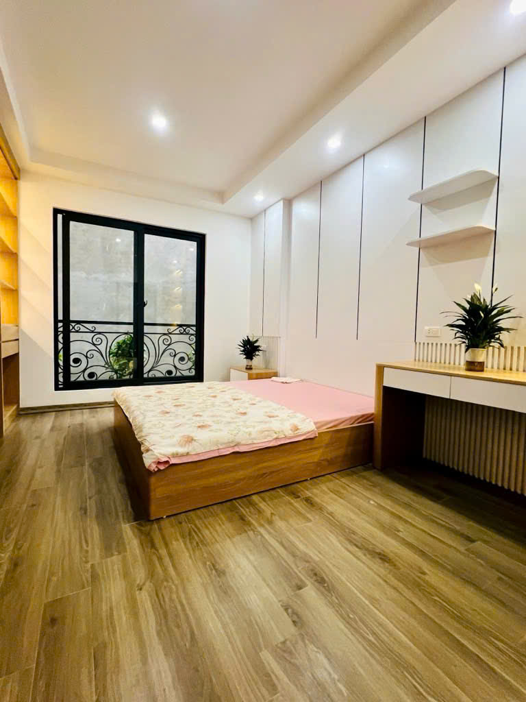 NHÀ ĐẸP ĐÓN TẾT - 33M X 6 TẦNG - PHẠM VĂN ĐỒNG - THANG MÁY - NHỈNH 11 TỶ.