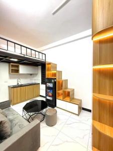 Siêu phẩm 7 tầng, dòng tiền, Mỹ Đình, Nam từ Liêm, 55m, ô tô đỗ cửa, thang máy, nhỉnh 17 tỷ.