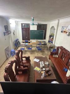 BÁN NHÀ - 42M X 6 TẦNG - ĐÌNH THÔN - MỸ ĐÌNH - Ô TÔ ĐỖ SÁT NHÀ - 10 TỶ.