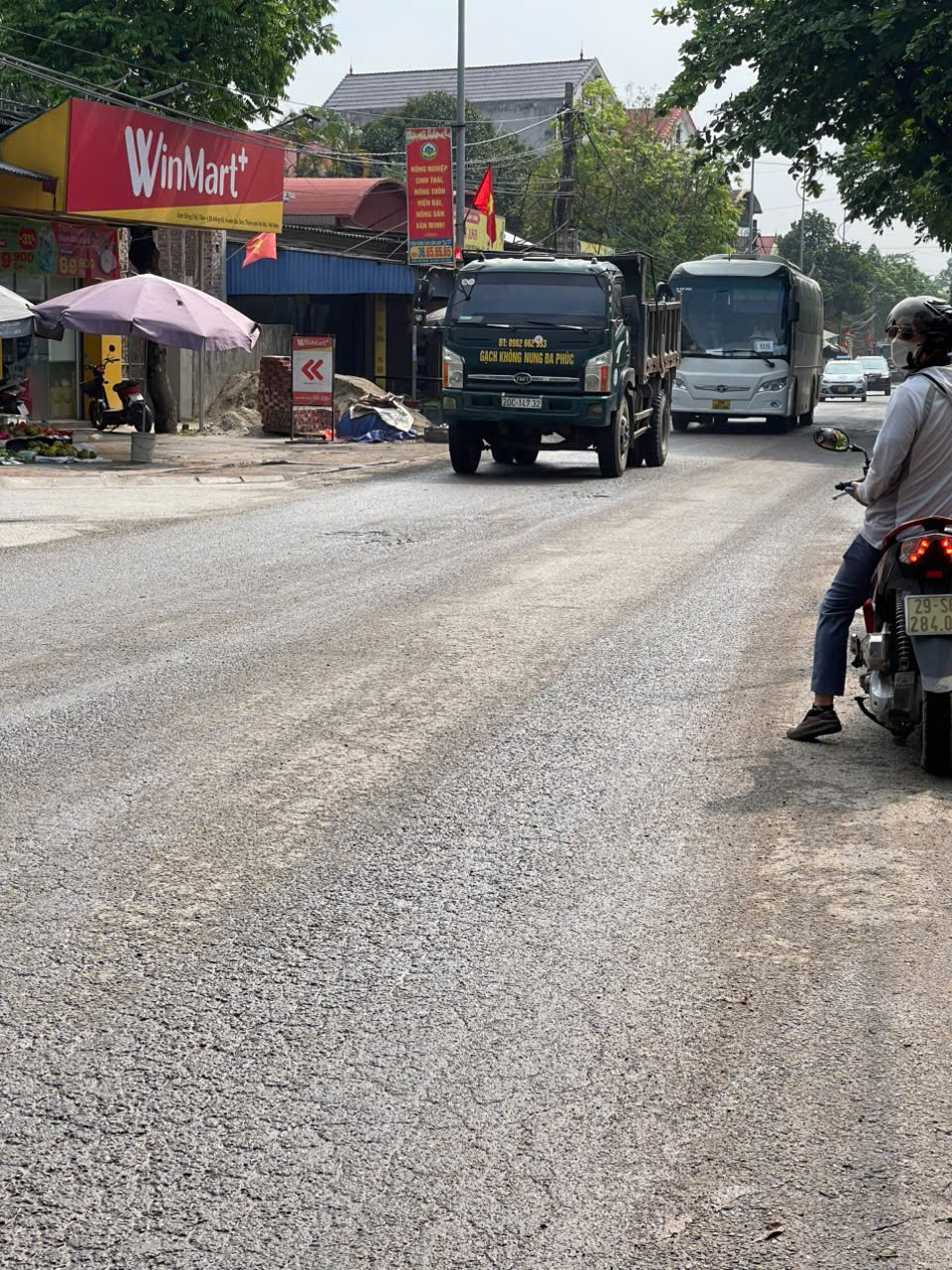 KIẾM ĐÂU RA ĐẤT HỒNG KỲ – RẺ HƠN CẢ BÁT BÚN SÁNG!