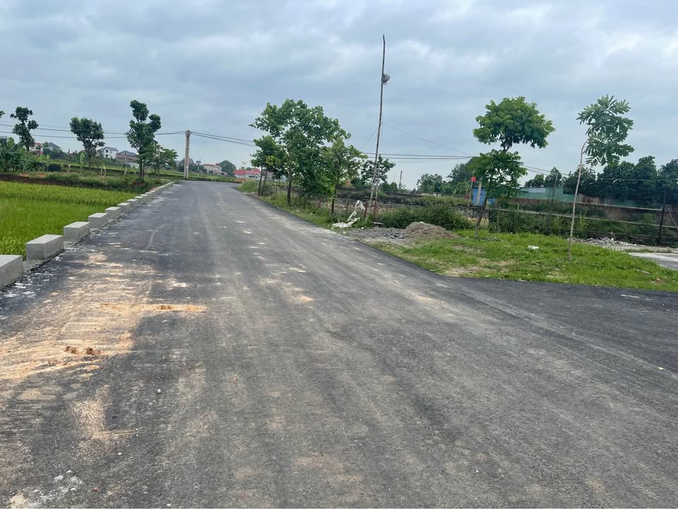 CHỈ NHỈNH 2 TỶ – SỞ HỮU NGAY LÔ GÓC SIÊU ĐẸP 93M² FULL THỔ CƯ Vị trí: Xuân Đồng – Tân Minh