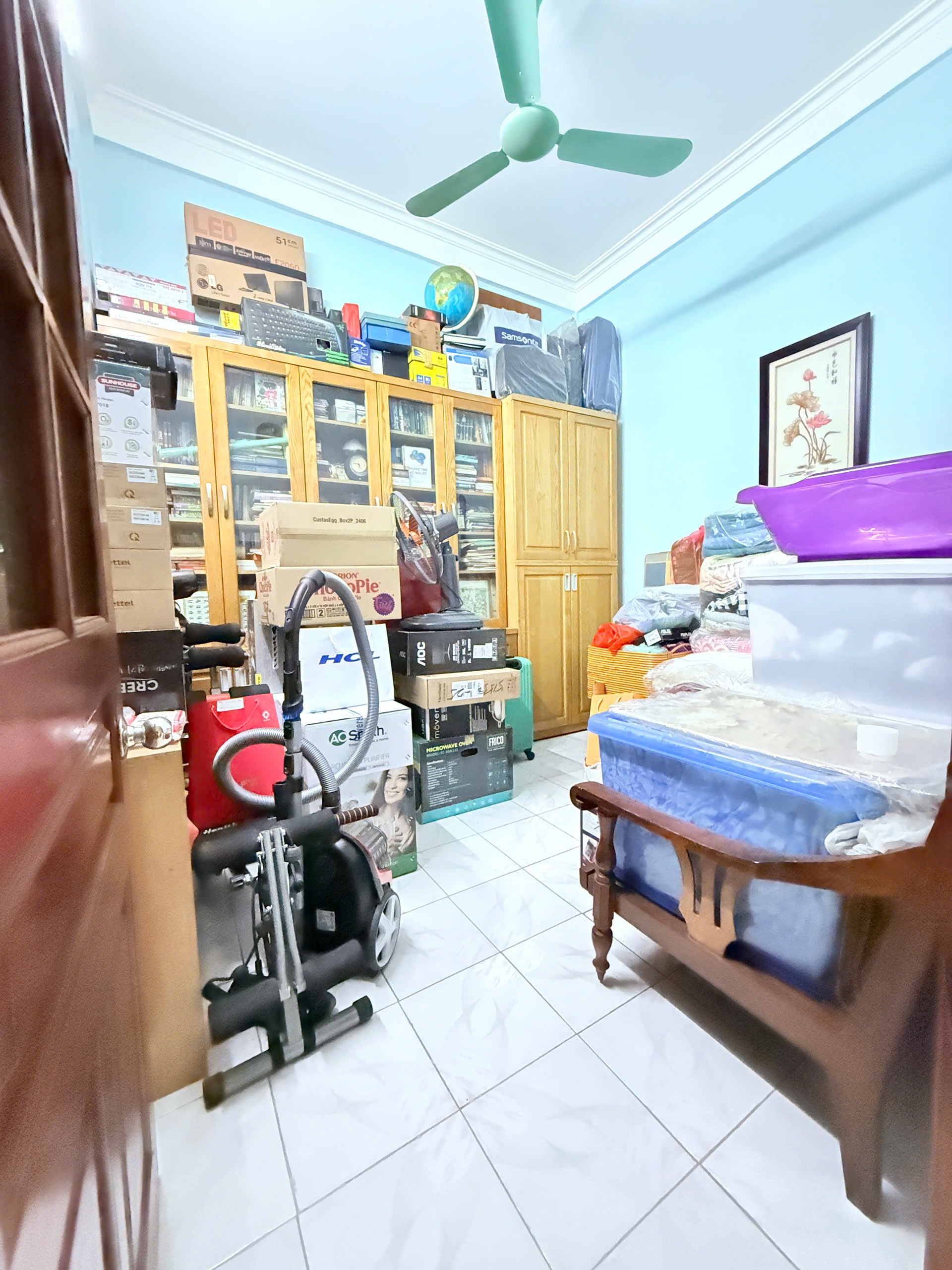 Nhà đẹp Tôn Thất Tùng , ngõ thông tứ tung, trung tâm tiện ích chỉ với giá 8,x tỷ