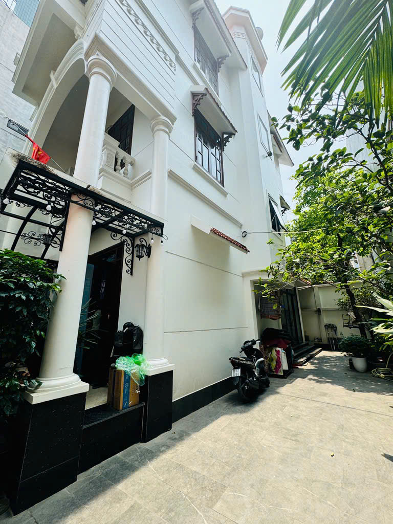 HIẾM - 210M2 - NHÀ 4 TẦNG - NGÕ THÔNG - 4 THOÁNG - GARA Ô TÔ - BIỆT THỰ SÂN VƯỜN - HÀNG XÓM KHAI
