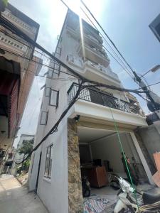 NHÀ ĐẸP PHÚC LỢI 65M2 - 6 TẦNG - THANG MÁY - LÔ GÓC - Ô TÔ VÀO NHÀ - FULL NỘI THẤT - GIÁ SIÊU TỐT