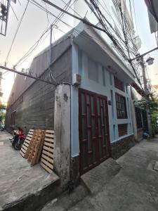 CHỈ VÀI BƯỚC RA HẺM XE TẢI - NHÀ THÀNH THÁI Q 10 - DIỆN TÍCH 101 M2 - NHÀ XÂY KIÊN CỐ - GIÁ CHỈ HƠN 20 TỶ