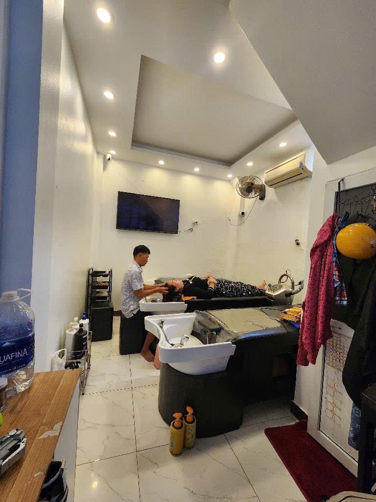LÔ GÓC  Ô TÔ TRÁNH - MẶT PHỐ KINH DOANH - GIÁP HÀ ĐÔNG