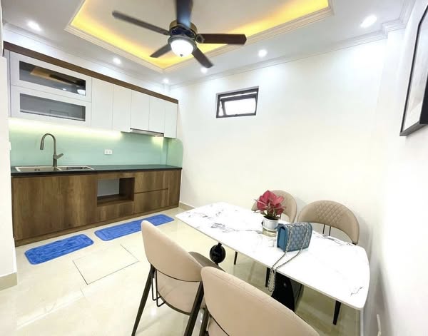 Thượng Thanh - LONG BIÊN - NHÀ XÂY MỚI CẦN TÌM CHỦ - NGÕ NÔNG -