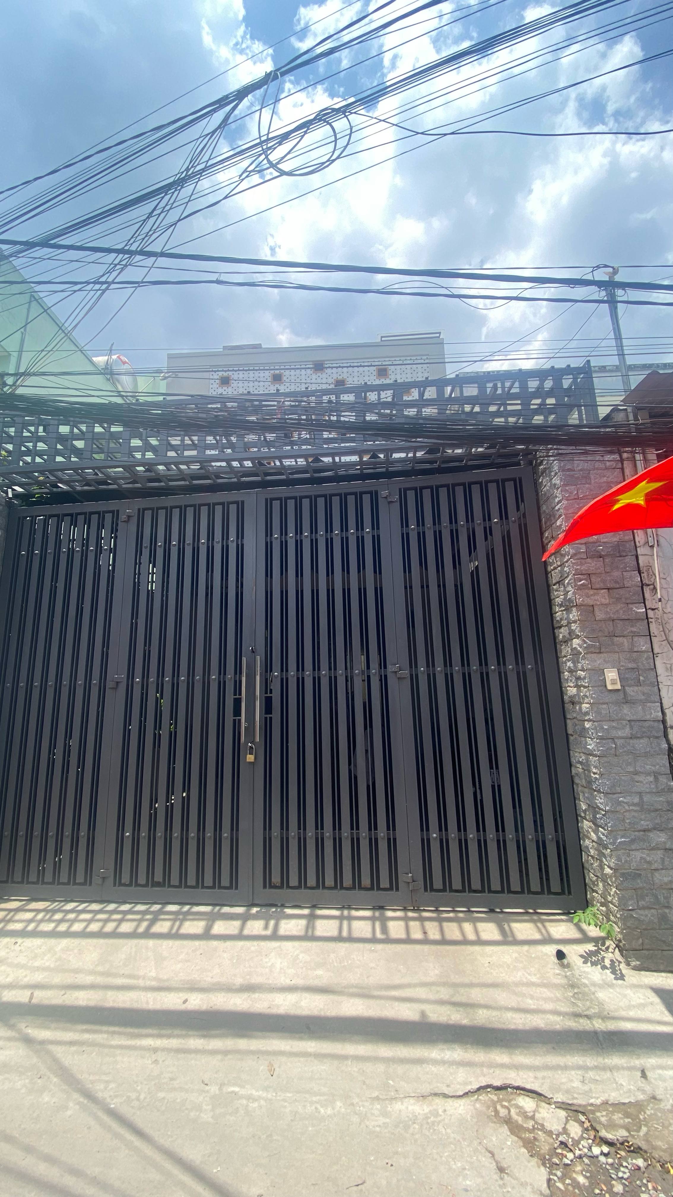 Bán nhà 2 lầu Ngô Chí Quốc, sát chợ đầu mối, 100m2, giá 6.5 tỷ