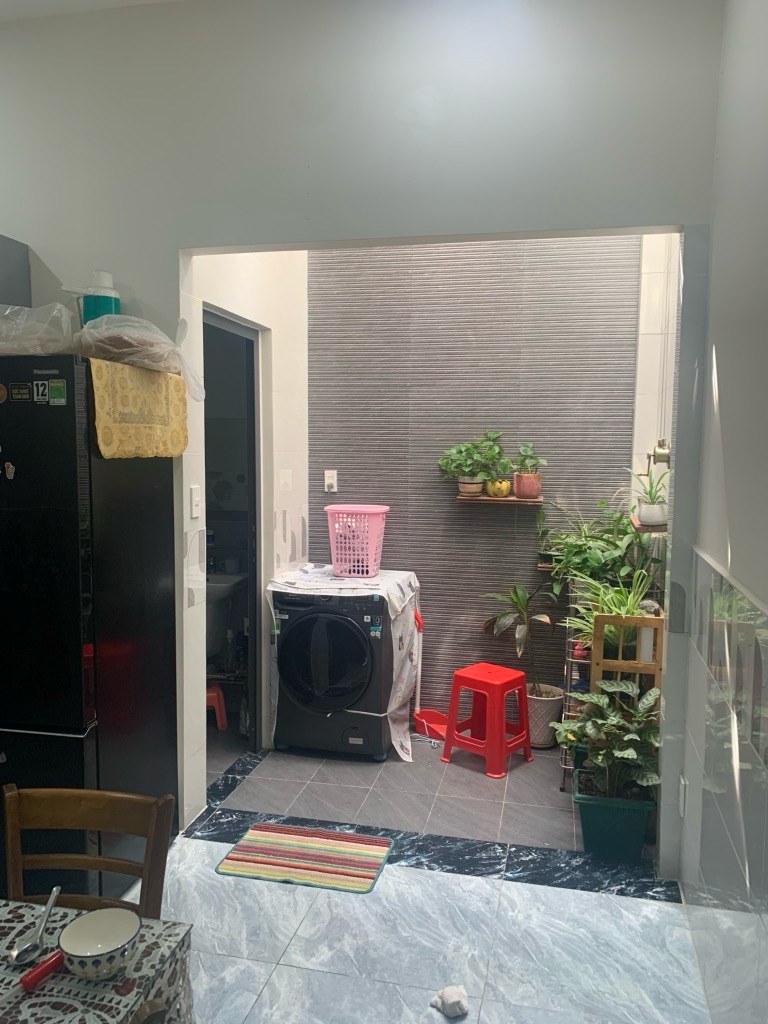 Sở Hữu Ngay Nhà 1 Lầu Gần Chợ Đầu Mối – Không Mua Là Mất Cơ Hội Vàng – Chỉ 4.5 TỶ