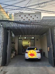 Bán nhà 2 lầu Ngô Chí Quốc, sát chợ đầu mối, 100m2, giá 6.5 tỷ