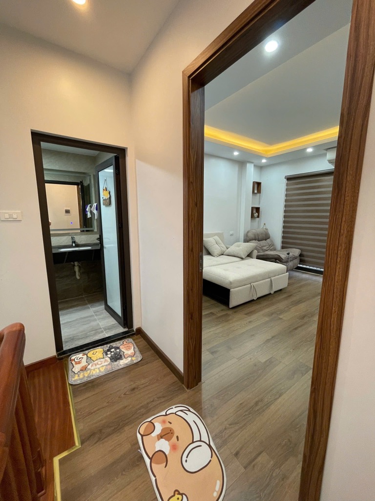 BÁN NHÀ PHỐ TRUNG KÍNH - CẦU GIẤY DT 46M GIÁ 8.6TỶ