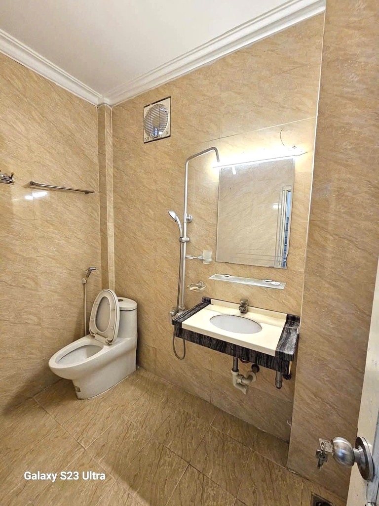 NHÀ ĐẸP TRUNG TÂM BA ĐÌNH 9 TỶ 60M2