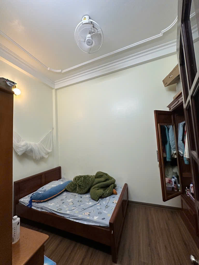 BÁN NHÀ ĐƯỜNG NGUYỄN KHÁNH TOÀN CẦU GIẤY 38M2 GIÁ 7.5 TỶ