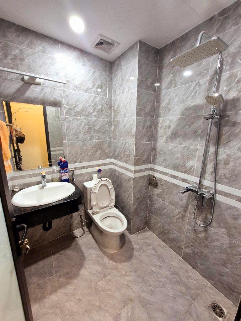 NHÀ MỚI YÊN HOÀ Ở NGAY SỔ NỞ HẬU NỘI THẤT NHẬP KHẨU DT 36M GIÁ 6.6 TỶ