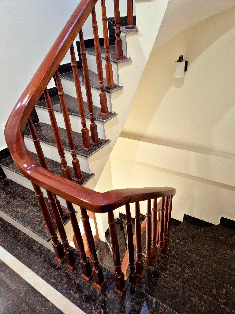 NHÀ MỚI YÊN HOÀ Ở NGAY SỔ NỞ HẬU NỘI THẤT NHẬP KHẨU DT 36M GIÁ 6.6 TỶ