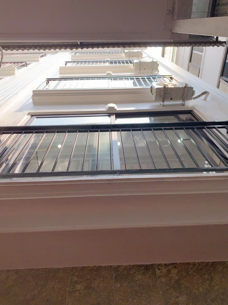 BÁN GẤP NHÀ CẦU GIẤY 6 TẦNG THANG MÁY - NỞ HẬU NHẸ - GIÁ CHỈ 7.5 TỶ!