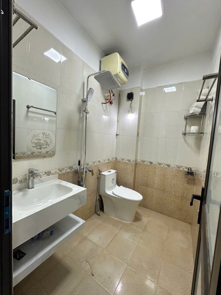 BÁN NHÀ MAI DỊCH HIẾM CÓ - DT 55M - XÂY MỚI 5 TẦNG - LÔ GÓC 2 THOÁNG - GIÁ 11.8 TỶ