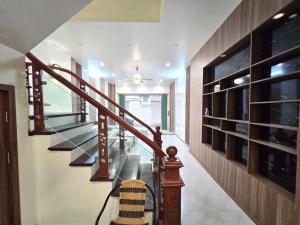 BÁN NHÀ TRUNG TÂM CẦU GIẤY DT66/T2,3,4:75M2 GIÁ 12.9 TỶ