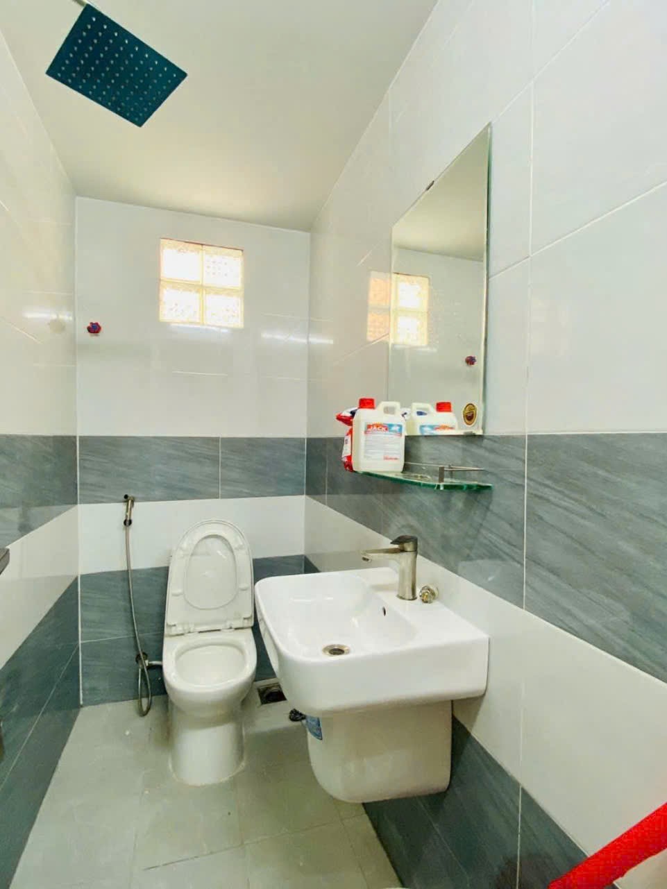 Bán nhà quận Gò Vấp – P12 – Gần Đường Phan Huy ích-Cách Đường Trường Chinh 2km-CÓ NHÀ 44Mv. HẺM XE HƠI QUAY ĐẦU
