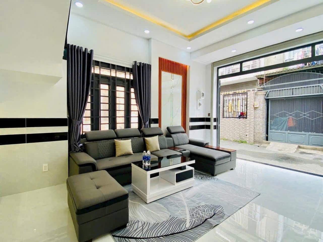 Bán nhà quận Gò Vấp – P12 – Gần Đường Phan Huy ích-Cách Đường Trường Chinh 2km-CÓ NHÀ 44Mv. HẺM XE HƠI QUAY ĐẦU