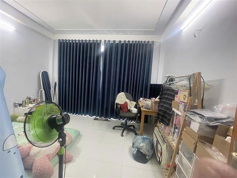 BÁN NHÀ: NHÀ 4 TẦNG LẦU - HẺM XE XƠI - ĐƯỜNG TÂY THẠNH - GẦN SIÊU THI AEON TÂN PHÚ 5 PHÚT ĐI XE - GẦN ĐƯỜNG LÊ TRONG TẤN - GẦN ĐƯỜNG TRƯỜNG TRINH -CHỈ NHỈNH 8X TỶ