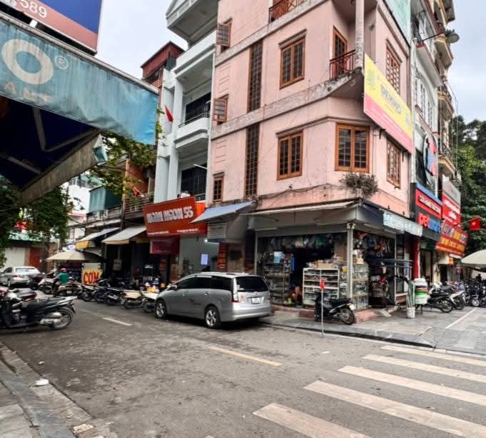 CHÍNH CHỦ BÁN NHÀ PHỐ 40M2 - 2 MẶT ĐƯỜNG 17,5 TỶ