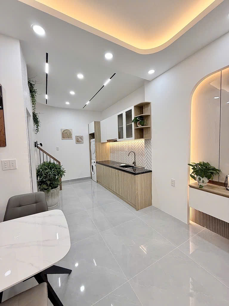 Siêu phẩm Bình Thạnh mới keng - 2 tầng 3pn - ngay trục Lê Quang Định * Nơ Trang Long - full nội thất