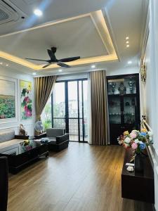 Nhà đẹp Yên Nghĩa, ô tô đỗ cửa, thoáng sáng 5 tầng mới tinh