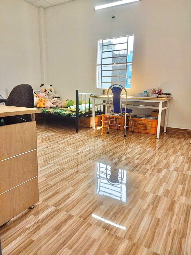 NHÀ MỚI Ở NGAY - CHỈ NHỈNH 6XTỶ - NGAY HUỲNH VĂN NGHỆ P15 TÂN BÌNH- 76M2 - SỔ A4