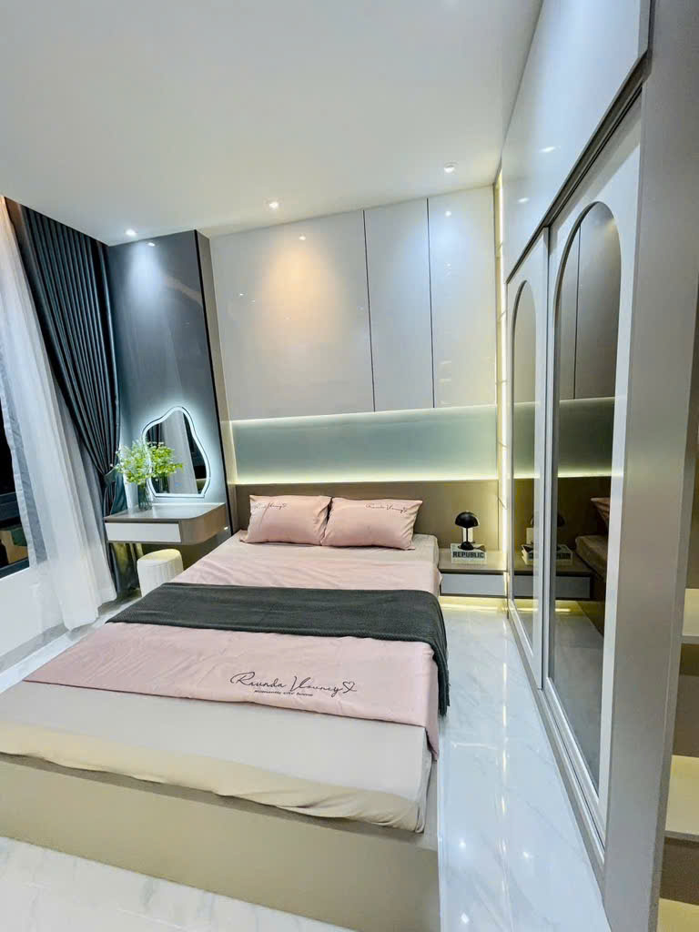 NGAY LÊ VĂN THỌ - HẺM XE HƠI ĐẬU CỬA -  48M2 - CHỈ NHỈNH 6X TỶ  - FULL NỘI THẤT XỊN