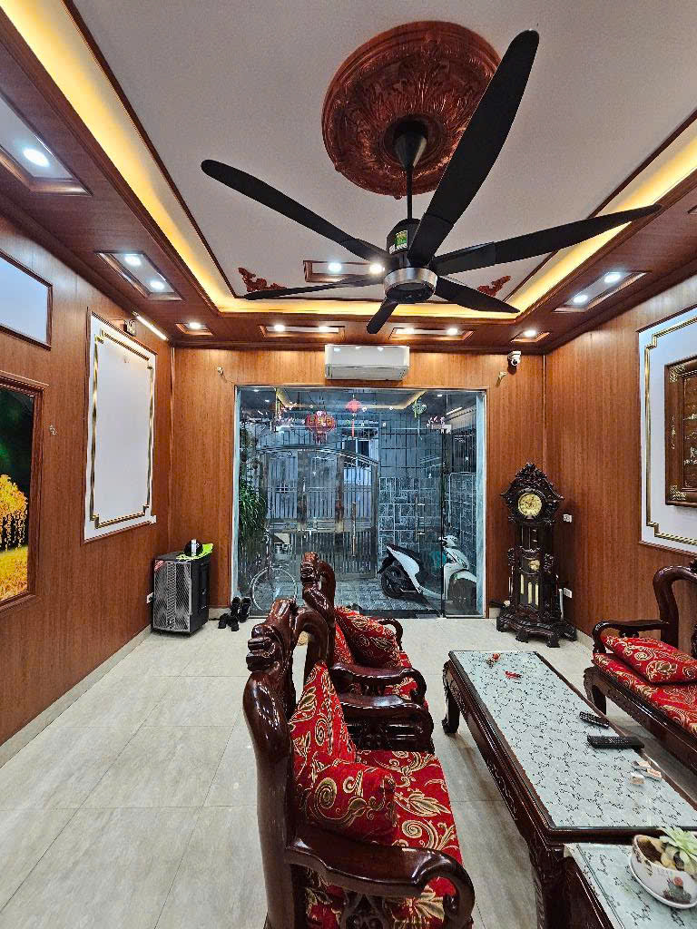 Siêu phẩm nhà đẹp 4.5 tầng diện tích 58m full nội thất đẹp tại Phúc Lợi Long Biên Hà Nội