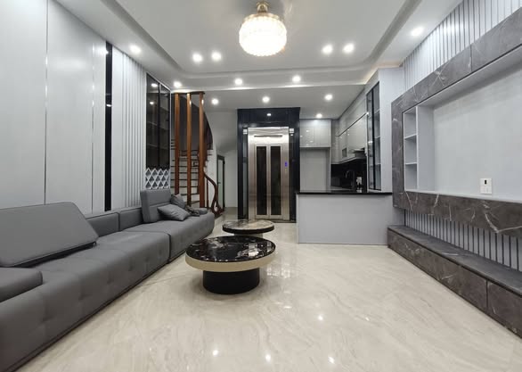 Bán nhà Bồ Đề 45m, mặt tiền rộng, 6 TẦNG - THANG MÁY - NHÀ MỚI ĐẸP - FULL NỘI THẤT XỊN SÒ.