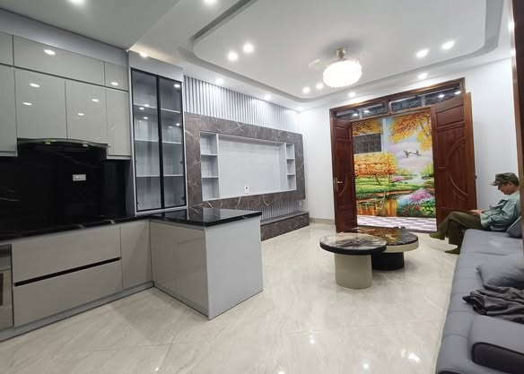Bán nhà Bồ Đề 45m, mặt tiền rộng, 6 TẦNG - THANG MÁY - NHÀ MỚI ĐẸP - FULL NỘI THẤT XỊN SÒ.