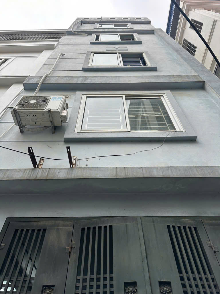 VIP BẮC TỪ LIÊM - GẦN Ô TÔ - NHÀ DÂN XÂY CHẮC CHẮN - LÔ GÓC 3 MẶT THOÁNG VĨNH VIỄN - DÒNG TIỀN 20 TRIỆU/1 THÁNG Giá chỉ từ 10 tỷ
