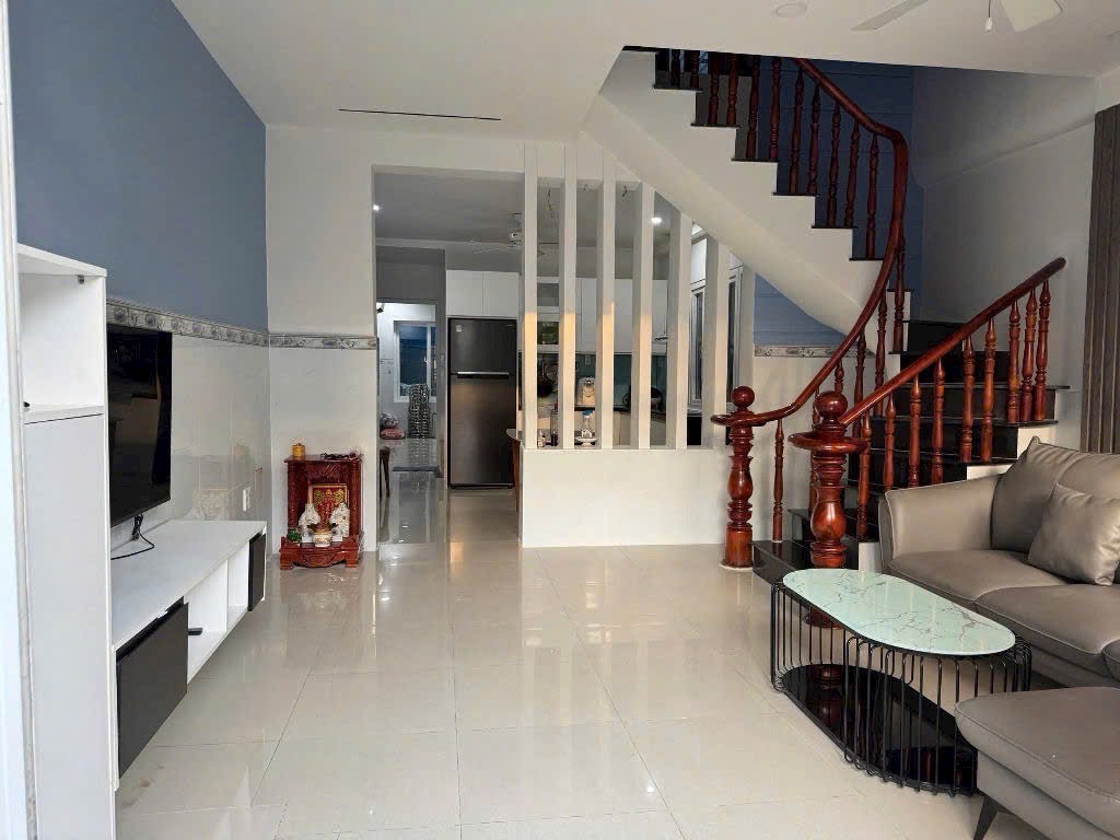 BÁN NHÀ BÌNH TÂN  - HƯƠNG LỘ 2 - HẺM XE HƠI THÔNG- 5,4 TỶ- 70m2(5 x 14)- 4 TẦNG