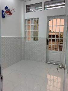 NHỈNH 4 TỶ – NHÀ HẺM XE HƠI – GẦN CITYLAND NGUYỄN VĂN NGHI – SỔ NỞ HẬU, ĐÔNG NAM MÁT MẺ