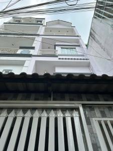 Nhà Tám Danh Phường 4 Quận 8